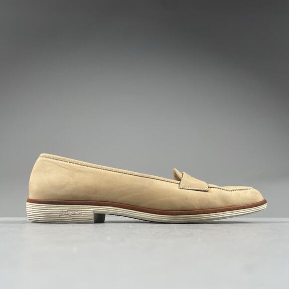 Salvatore Ferragamo Boutique Womens 7.5 AA Beige Slip On Penny Loafer Dress Shoe - Picture 5 of 9